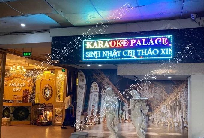 bảng hiệu đèn led chữ chạy