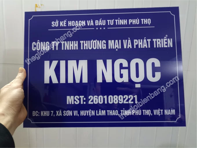 biển mica công ty kim ngọc