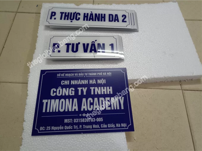 biển mica công ty việt hồng timona