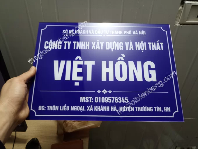biển mica công ty việt hồng