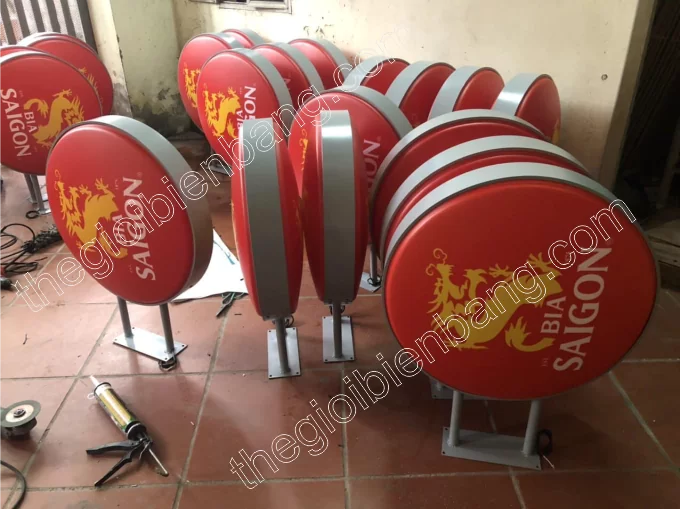 biển vẫy hút nổi tròn