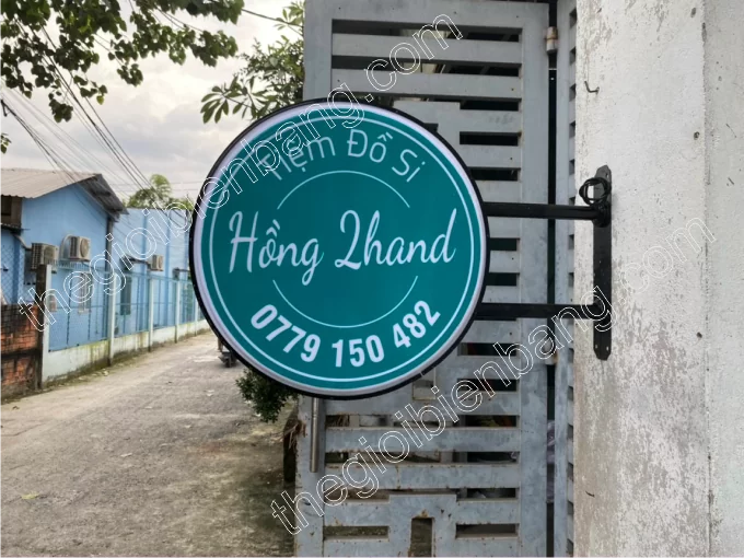 biển vẫy mica hút nổi đẹp