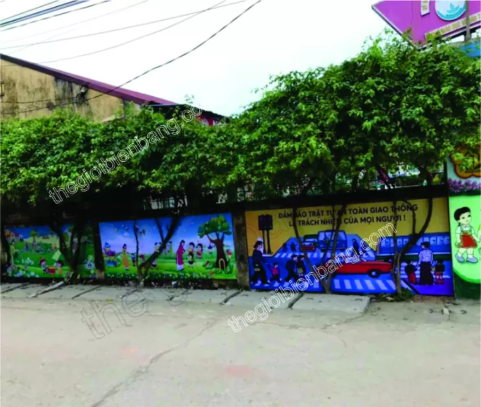 khung sắt căng bạt