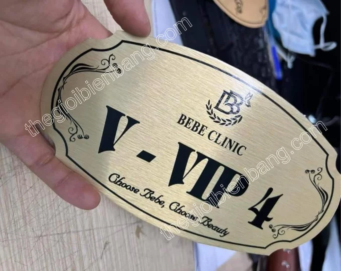 mẫu biển phòng vip